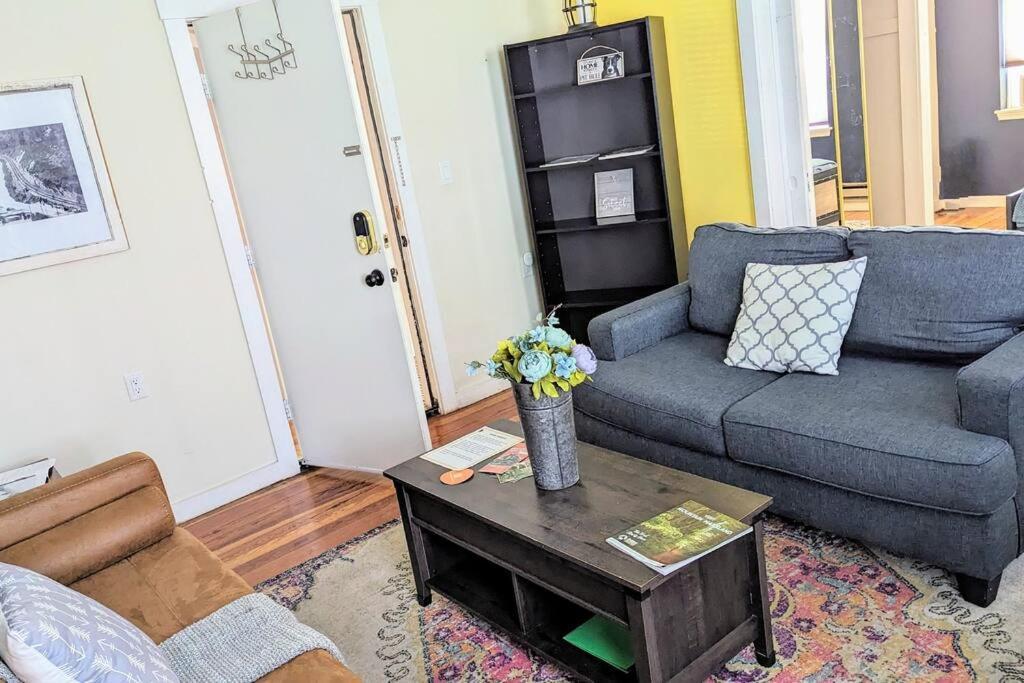 Escape On Hambright'S Alley! Walk 2 Everything! Cyclists Welcome! 1St Fl Unit A Cumberland Ngoại thất bức ảnh